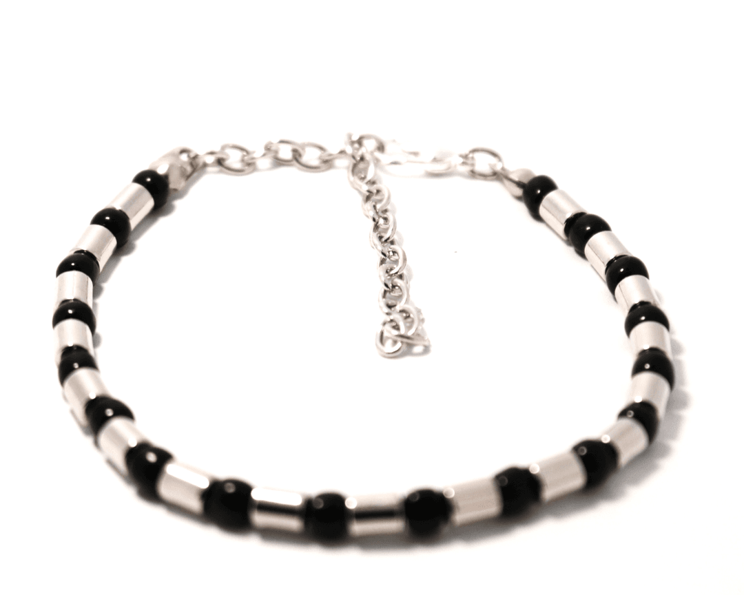 Elegant Black and Cylinder Beads Bracelet with Adjustable Chain