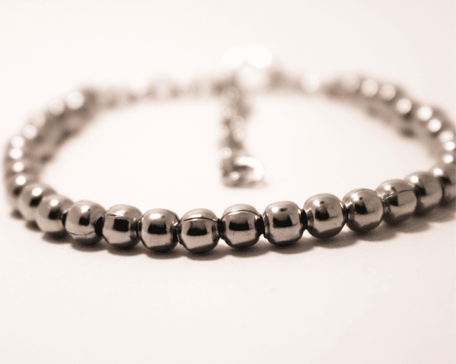 Elegant Silver Beads Bracelet with Adjustable Chain